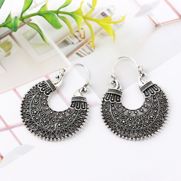 GlitzBlitz Jewelry - 2/$20!  Antiqued Silver Flower Boho Earrings